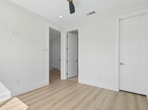 1906  Leath Street , Dallas Texas 75212