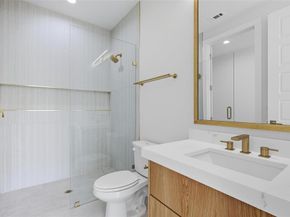 1906  Leath Street , Dallas Texas 75212