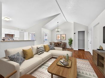 4421  Chapman Street 