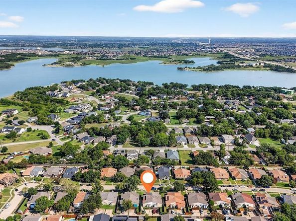 4421  Chapman Street , The Colony Texas 75056