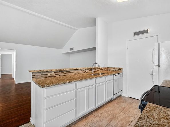 4421  Chapman Street , The Colony Texas 75056