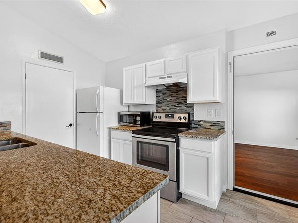 4421  Chapman Street , The Colony Texas 75056