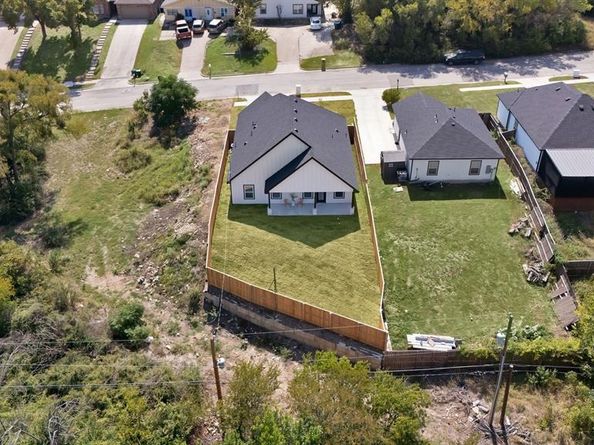 2806 NW 17th Street , Fort Worth Texas 76106