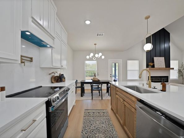 2806 NW 17th Street , Fort Worth Texas 76106