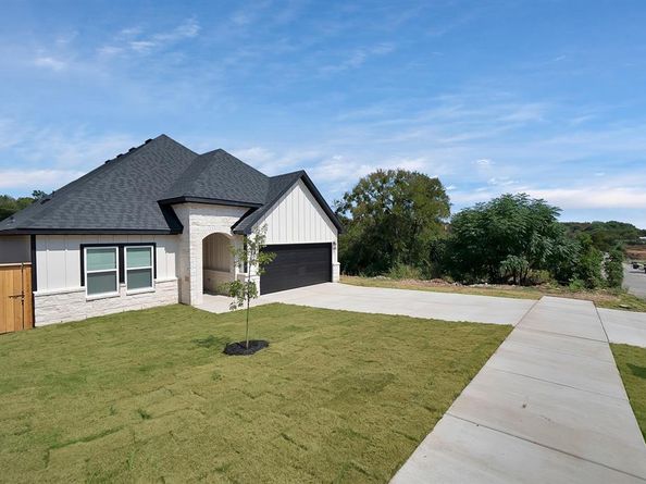 2806 NW 17th Street , Fort Worth Texas 76106