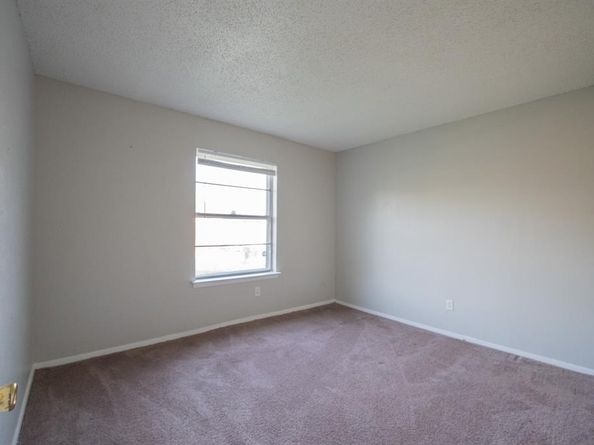 1704  Novel Circle , Garland Texas 75040