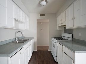 1704  Novel Circle , Garland Texas 75040