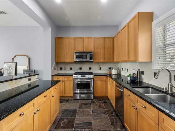 4830  Cedar Springs Road  30, Dallas Texas 75219