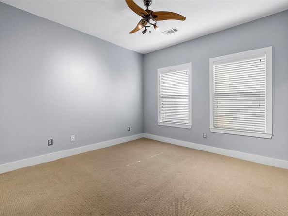 4830  Cedar Springs Road  30, Dallas Texas 75219