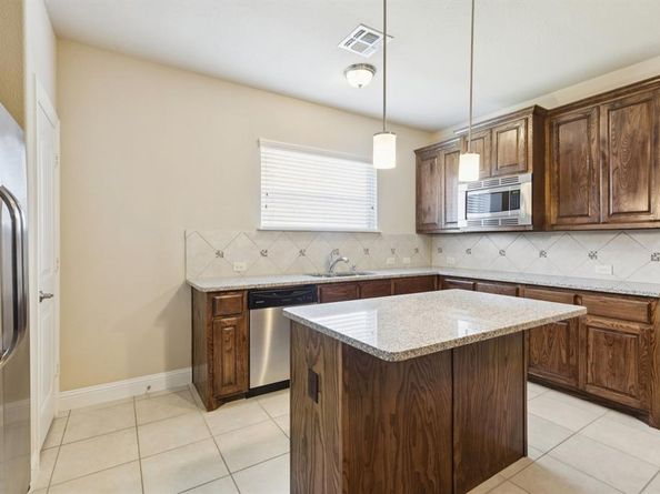 537  Alice Lane , Fate Texas 75189