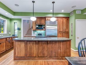 6666  Lakewood Boulevard , Dallas Texas 75214