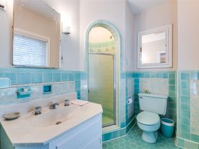 6666  Lakewood Boulevard , Dallas Texas 75214