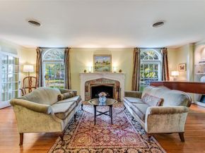6666  Lakewood Boulevard , Dallas Texas 75214