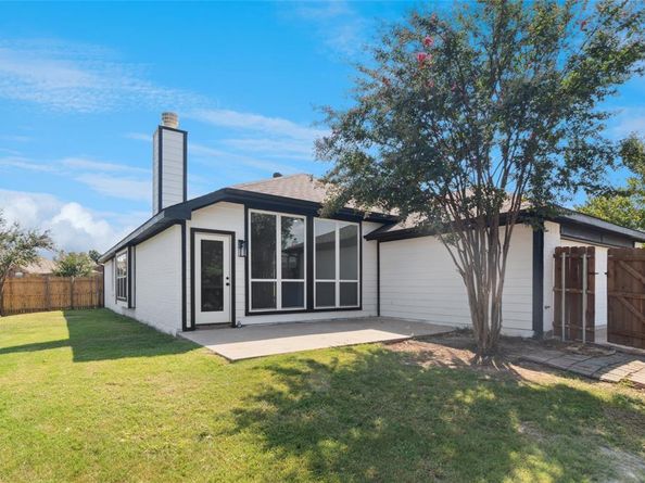 2417  Johnson Drive , Mesquite Texas 75181