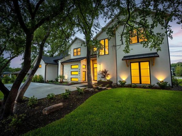 5861  Meletio Lane , Dallas Texas 75230