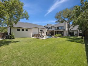 5861  Meletio Lane , Dallas Texas 75230