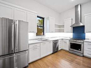 5861  Meletio Lane , Dallas Texas 75230