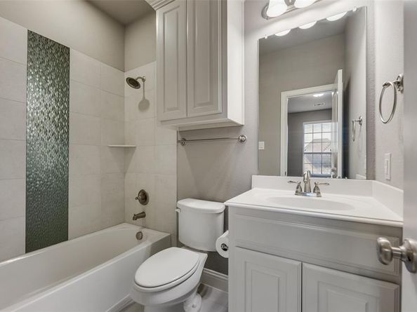 922  Amber Knoll Drive , Rockwall Texas 75087