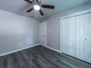 2939 N El Centro Way , Dallas Texas 75241