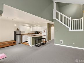 6100 NE 181st Street 7, Kenmore WA 98028