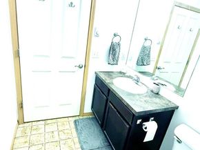 1736 10th Avenue NE C213, Issaquah WA 98209