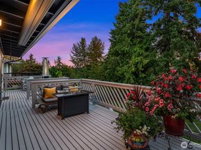1617 121st Avenue SE, Bellevue WA 98005