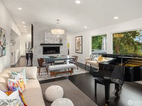 1617 121st Avenue SE, Bellevue WA 98005