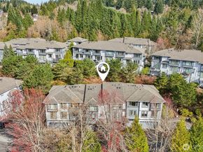21264 SE 42nd Lane 21264, Issaquah WA 98029