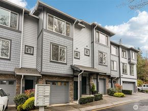21264 SE 42nd Lane 21264, Issaquah WA 98029