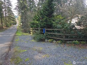 4725 272nd Avenue NE, Redmond WA 98053
