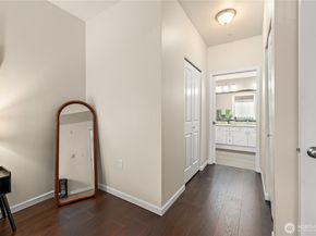 2244 132nd Avenue SE B105, Bellevue WA 98005