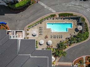 2244 132nd Avenue SE B105, Bellevue WA 98005