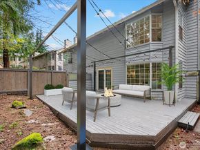 13514 NE 89th Court, Redmond WA 98052