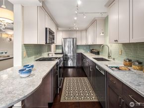 8005 Sand Point Way NE A31, Seattle WA 98115