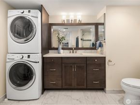 8005 Sand Point Way NE A31, Seattle WA 98115