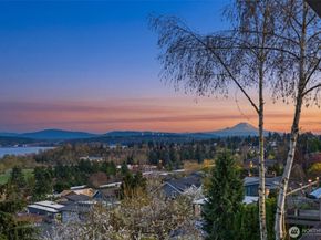 7508 56th Avenue NE, Seattle WA 98115