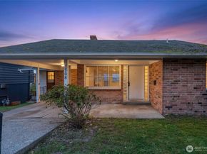 7508 56th Avenue NE, Seattle WA 98115