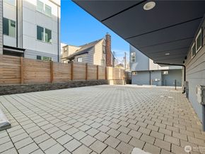 1206 B NW 83rd Street, Seattle WA 98117
