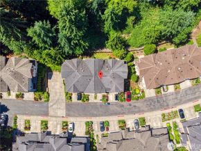 5583 Lakemont Boulevard SE 1603, Bellevue WA 98006