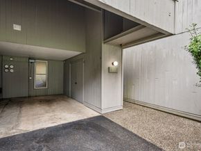 6525 139th Place NE 37, Redmond WA 98052
