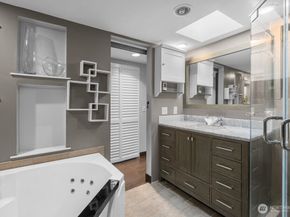 6525 139th Place NE 37, Redmond WA 98052