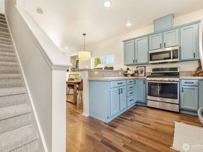 8847 9th Avenue SW A, Seattle WA 98106