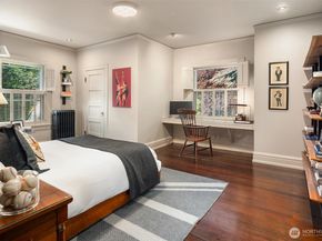 7735 Overlake Drive W, Medina WA 98039