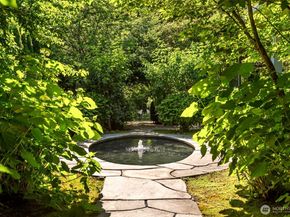 7735 Overlake Drive W, Medina WA 98039