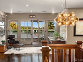 7735 Overlake Drive W, Medina WA 98039