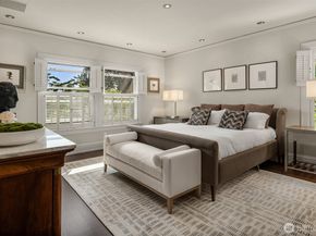 7735 Overlake Drive W, Medina WA 98039