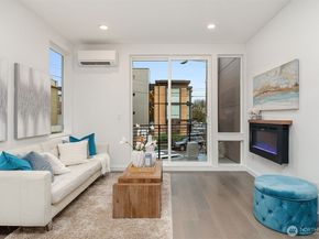 5114 24th Avenue NE, Seattle WA 98105