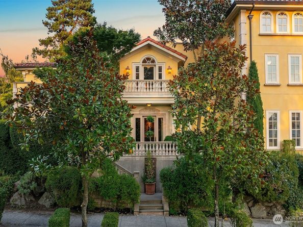 623 W Highland Drive, Seattle WA 98119