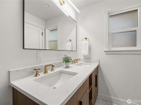 515 NE 123rd Street, Seattle WA 98125