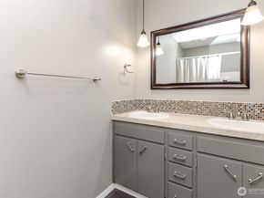 32206 27th Avenue SW, Federal Way WA 98023